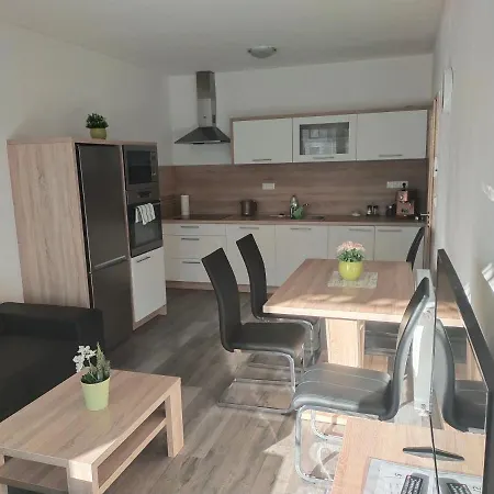 Apartman Karolina Podebrady Exterior photo